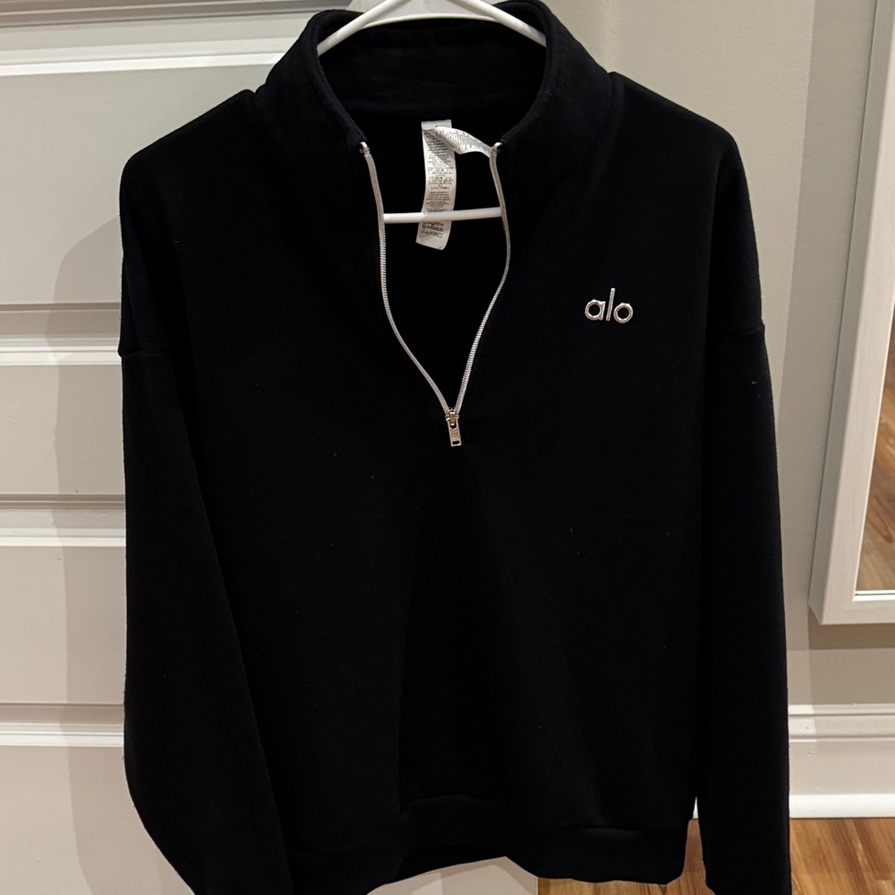 ALO Yoga Women's Black Half-Zip Sweatshirt - Picture 7 of 8